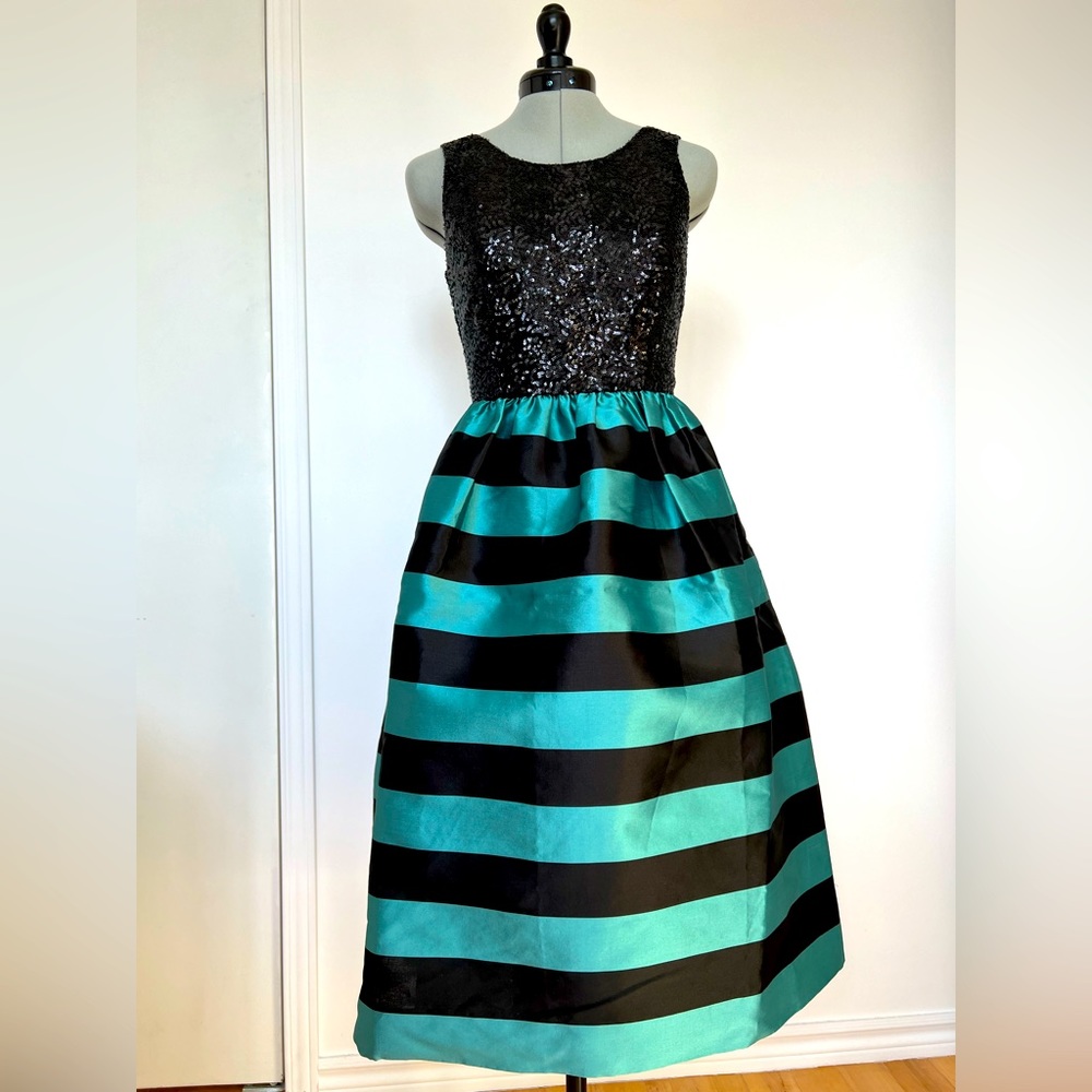 Gorgeous Leifsdottir cocktail/wedding/prom dress, size 0